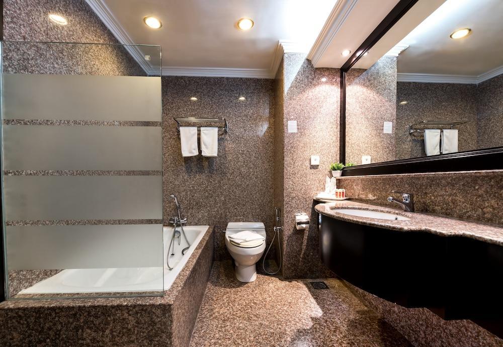 Hotel Sentral Johor Bahru @ Woodland Causeway מראה חיצוני תמונה