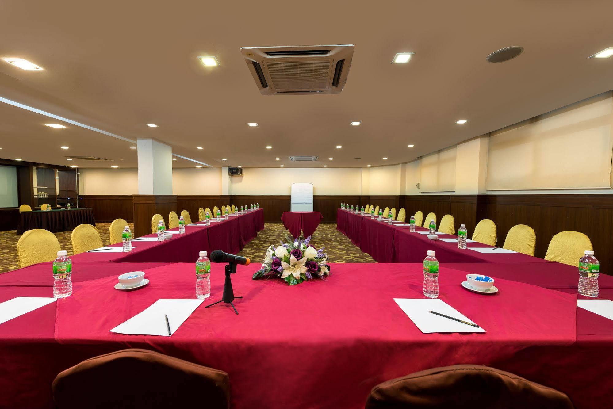Hotel Sentral Johor Bahru @ Woodland Causeway מראה חיצוני תמונה